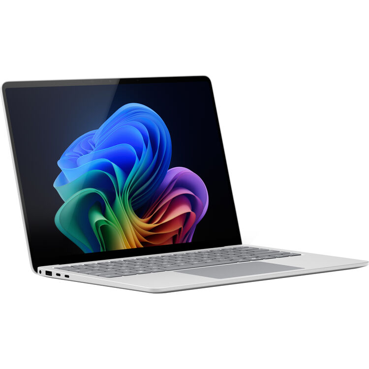 Microsoft Surface Laptop 7, Snapdragon X plus 16GB RAM 512GB SSD